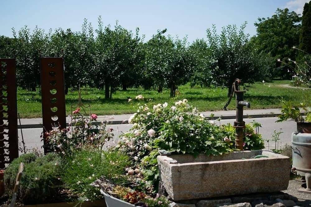 Apartamento inteiro, Vacation apartment/apartment for 4 guests with 35m² in Meckenbeuren (273551) in Ravensburger Spieleland, Meckenbeuren