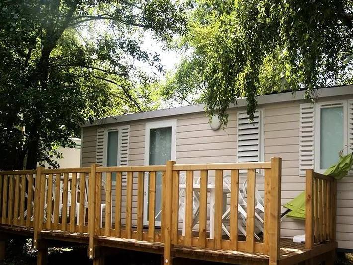 Mobil home pour 6 personnes, avec bassin pour enfant à Saint-Sornin - 2