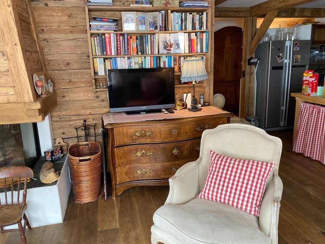 Ganze Wohnung, Hus Tschuetta in Klosters-Serneus, Plessur Alpen