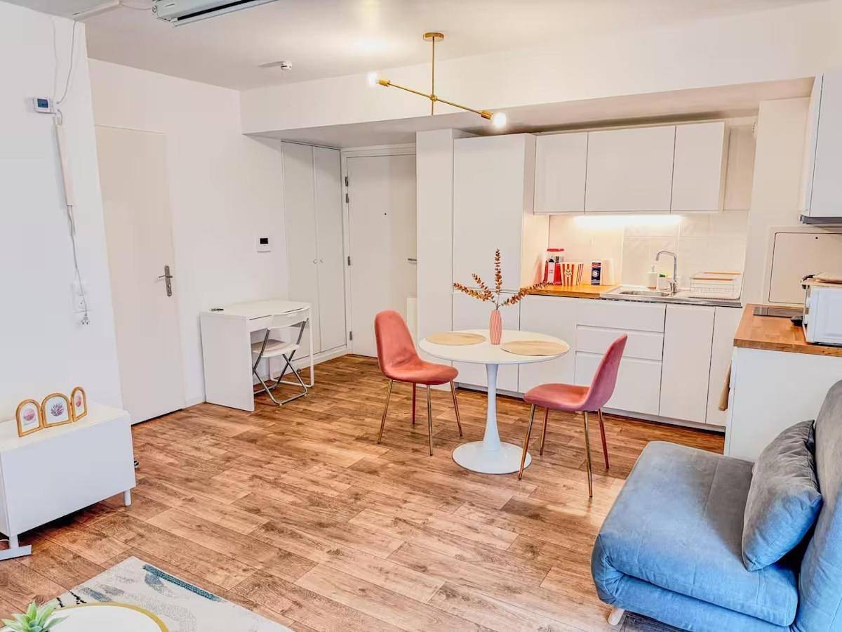 Appartement entier, Studio magnifique proche Paris - Fontenay-sous-Bois in Fontenay-sous-Bois, Val-de-Marne