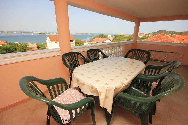 Ferienwohnung für 5 Personen, mit Balkon/Terrasse - 1