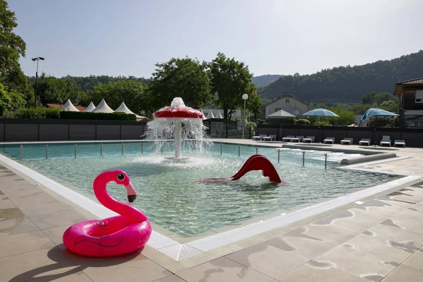 Camping 4 étoiles - Piscine  - ccbeecf in Foix, Ariège