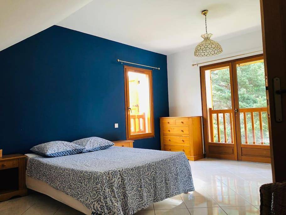 Appartement entier, One-Bedroom Apartment in Chabottes, Parc national des Écrins