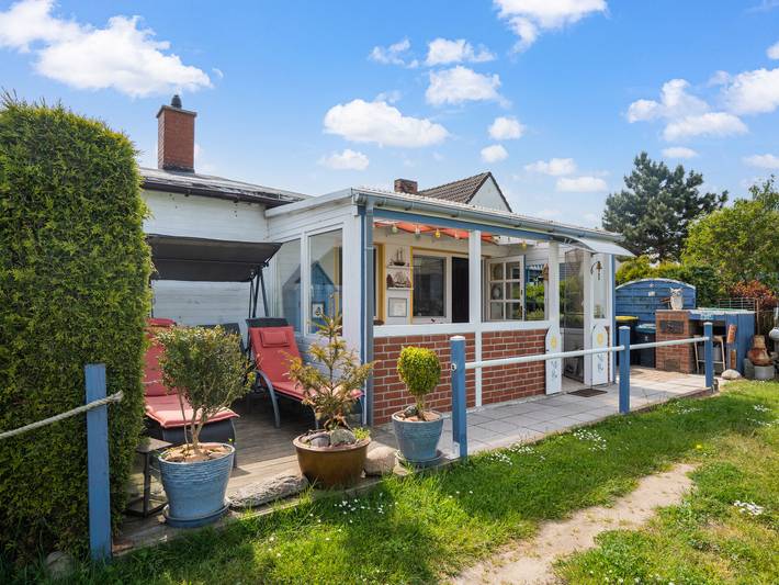 Ferienhaus für 3 Personen, mit Terrasse und Garten in Fährdorf