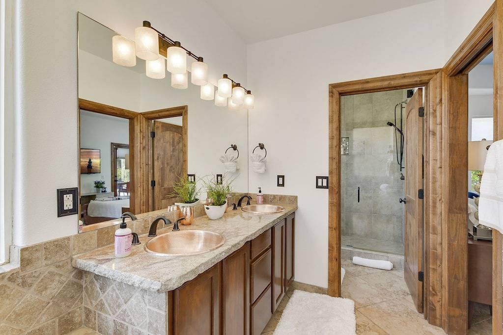 A Beautiful Desert Escape with Everything You Need! in Palm Springs, Coachella Valley