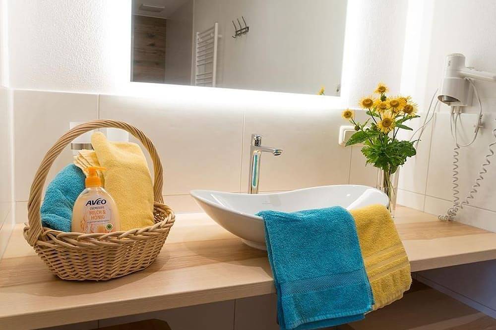 Bauernhof Warbichlhof - Ferienwohnung Heustube in Oberammergau, Bayerische Alpen