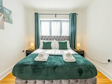 Glamping for 10 People in Essex, East of England, Photo 4