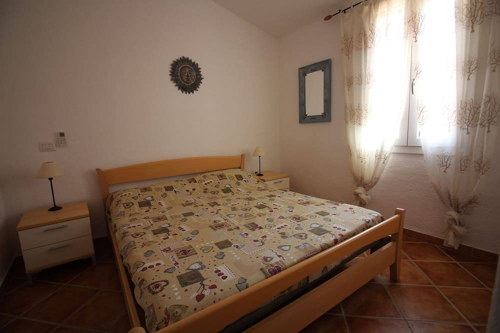 Ganze Wohnung, Cozy one-bedroom apartment in Porto Pollo \"Il Borgo\" 300 m from the beach in Palau (Sardinien), Gallura