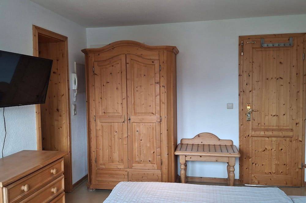 Ganze Wohnung, Ferienwohnung Buchenberg - Ströbele in Hohen Wangelin, Mecklenburgische Seenplatte