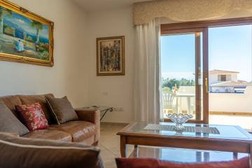 Apartament Wakacyjny dla 5 osoby w Posada, Prowincja Nuoro, Zdjęcie 2