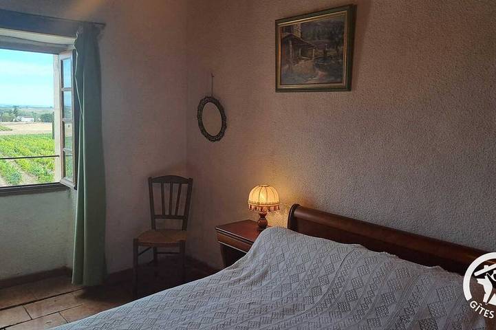 Location de vacances pour 4 personnes, avec jardin et piscine à Cestayrols - 4