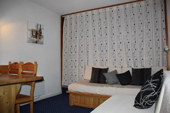Appartement entier, Studio Arc 1800  10ème étage ,piste aux pieds de l'immeuble. in Arc 1800, Bourg-Saint-Maurice
