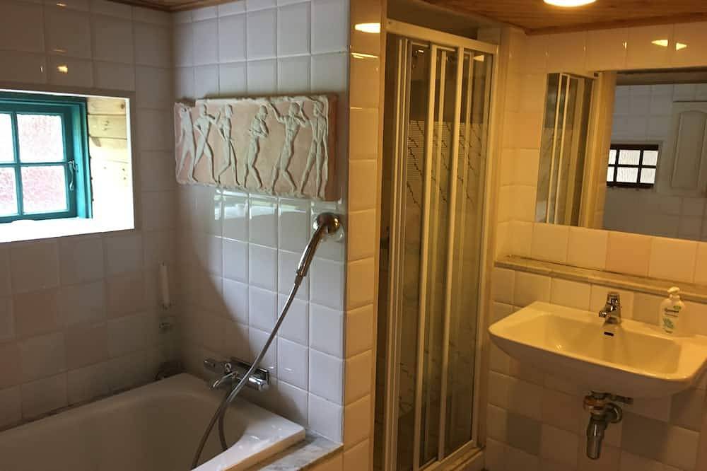 Haus mit Pool mitten in der Natur! in Kristianstad, Schwedische Ostsee