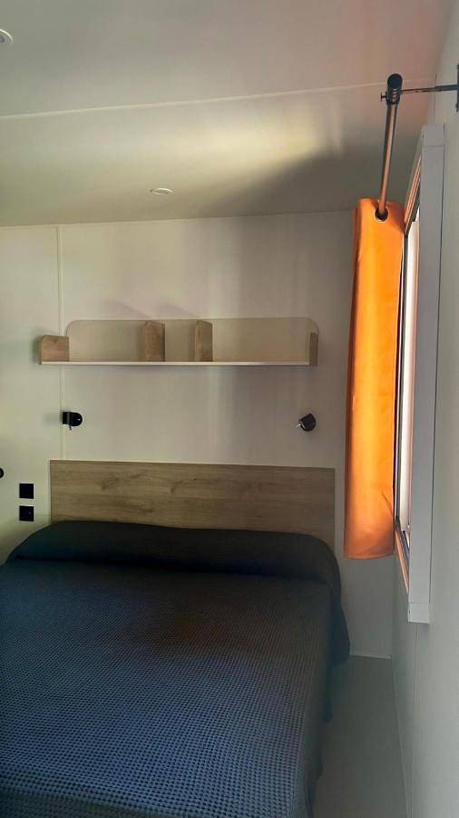 Bungalow für 5 Personen, mit Pool und Garten, mit Haustier am Lago Maggiore - 4