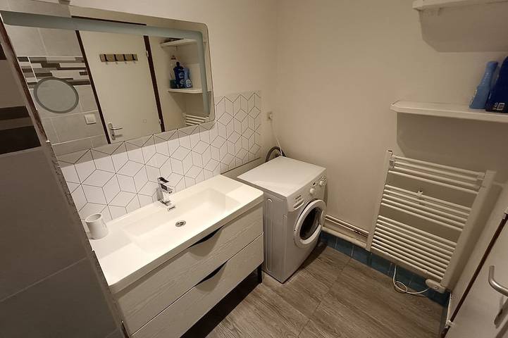 Apartamento entero, 2 Pièces Calme Stationnement Gratuit Wi-fi Haut Débit in Châlons-en-Champagne, Marne
