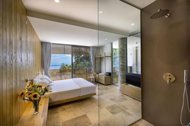 Zweizimmer-Villa mit privatem beheiztem Pool in Chrisi Akti, Thassos