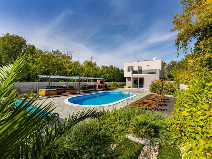 Ferienhaus für 6 Personen, mit Pool und Balkon sowie Garten in Privlaka - 2