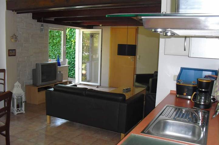 Ferienwohnung für 4 Personen, mit Garten und Terrasse