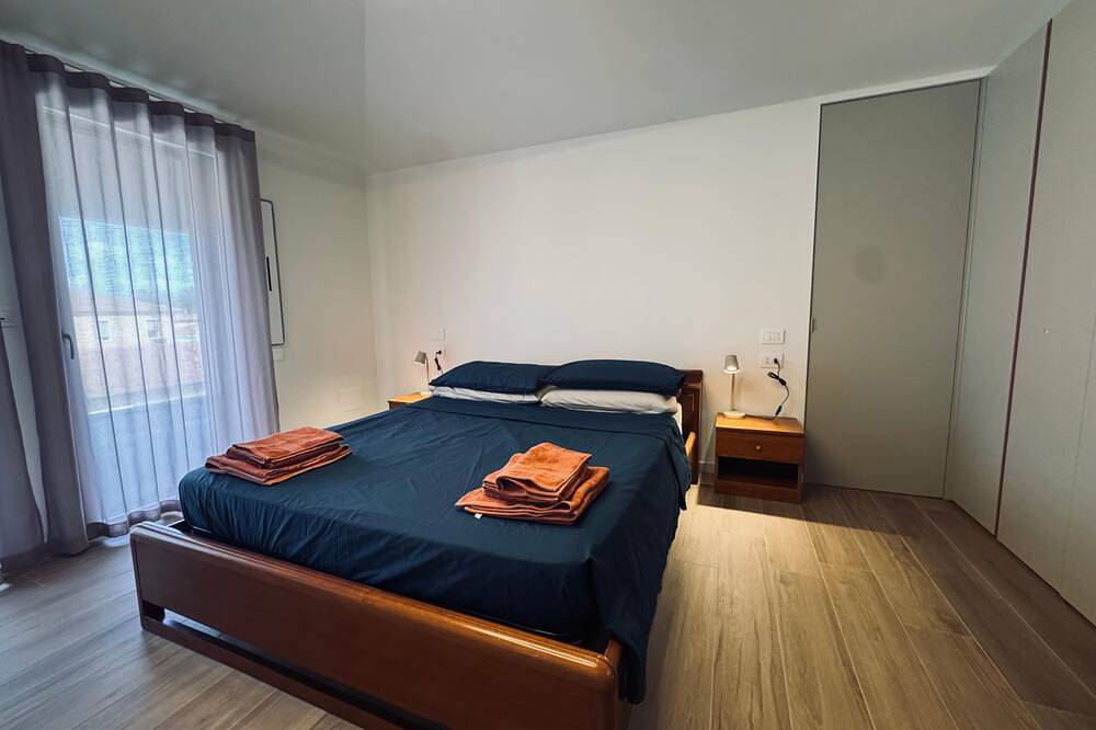 Apartamento entero, Exclusive penthouse with beautiful city view in Imola, Provincia de Bologna