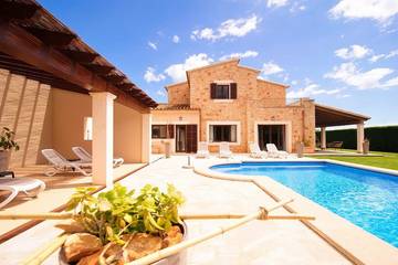 Finca für 9 Personen, mit Garten und Terrasse in Calonge (Mallorca)