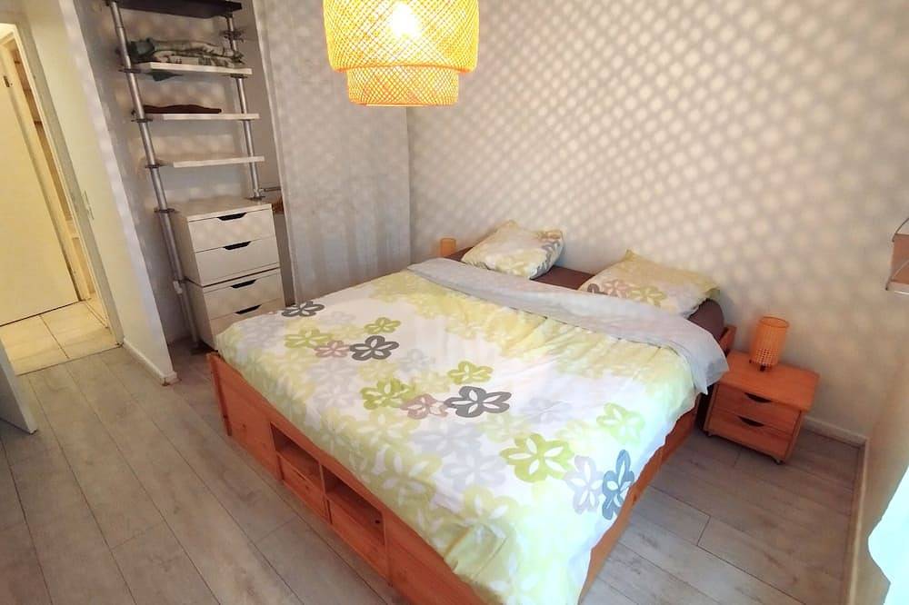 Appartement entier, Aux abords de La Vallée au loups, de l'Arboretum et Maison de Chateaubriand. in Châtenay-Malabry, Hauts-de-Seine