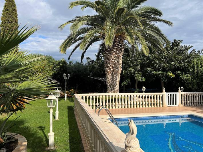 Casa rural para 6 personas, con terraza además de vistas al lago y jardín en San Pedro Pescador - 3