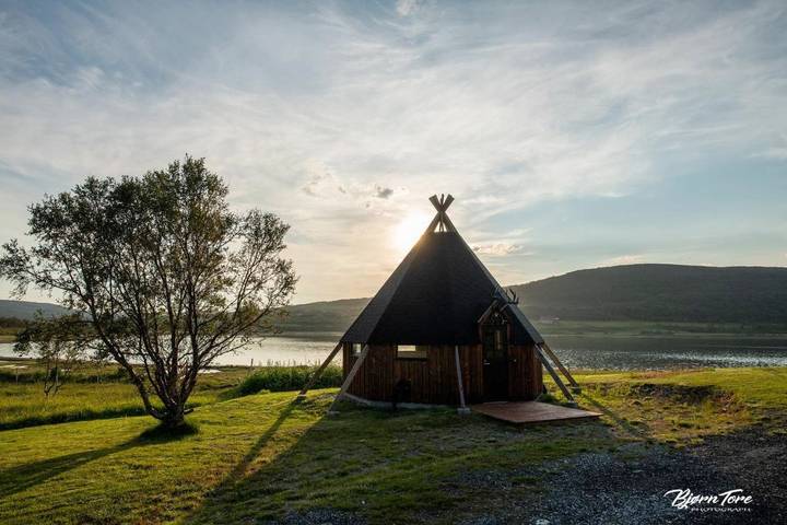 Bungalow für 5 Personen, mit Garten und Ausblick sowie Seeblick und Sauna in Finnmark - 4