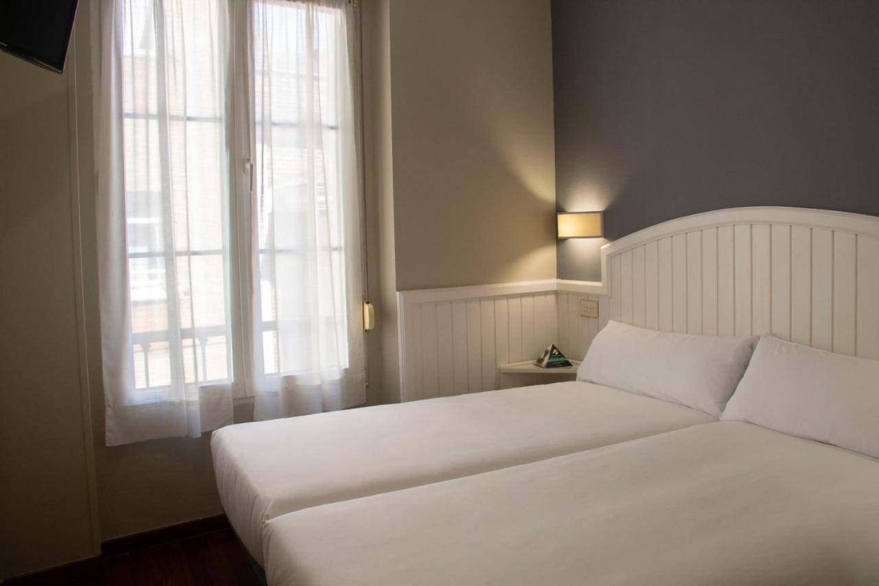 Single Room in Distrito Centro (Gijón), Gijón