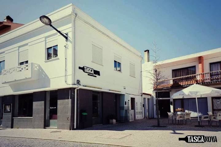 Apartamento de férias para 5 pessoas, com varanda e vista em Marinha Grande