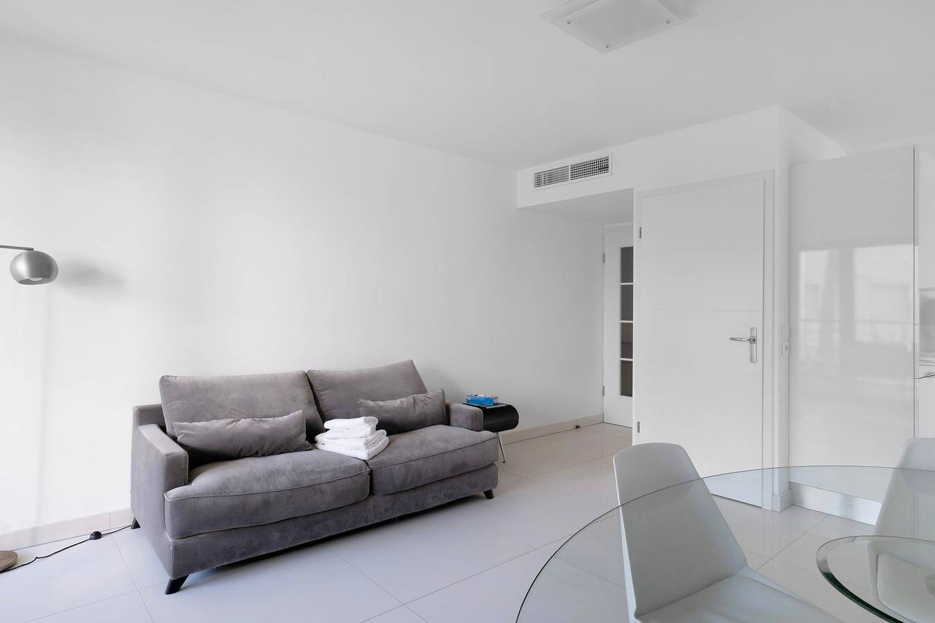 Appartement entier, Bayside 2p terrasse, garage in Juan-les-Pins, Antibes