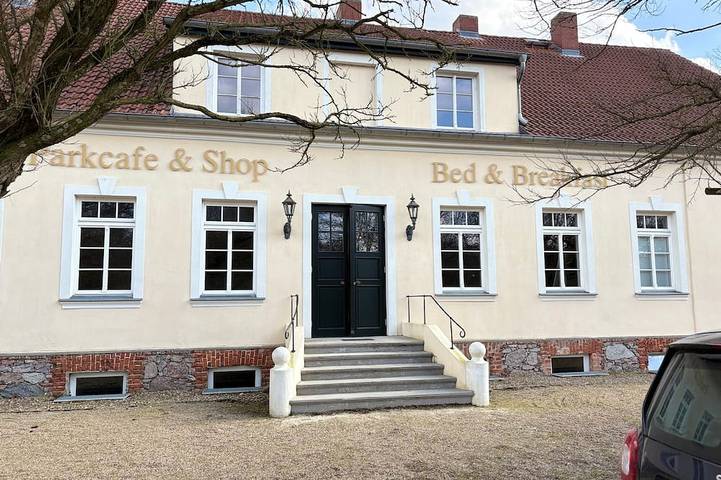 Ferienhaus für 10 Personen, mit Garten