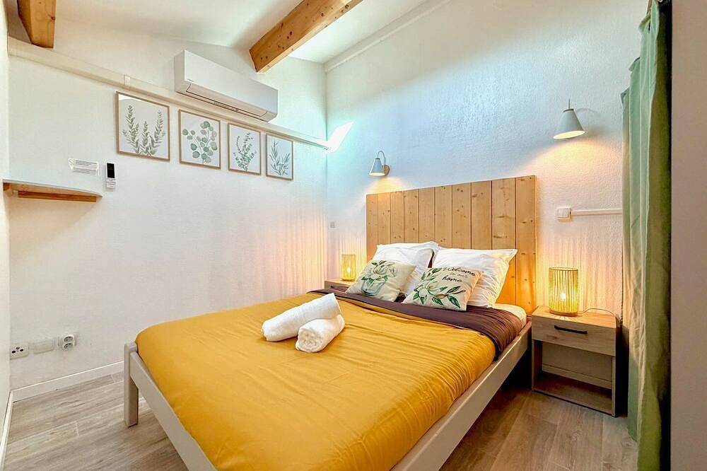 Ganze Wohnung, La Casa Bellavita, 4 guests, Pool in Calvisson in Calvisson, Mittelmeerküste (Frankreich)