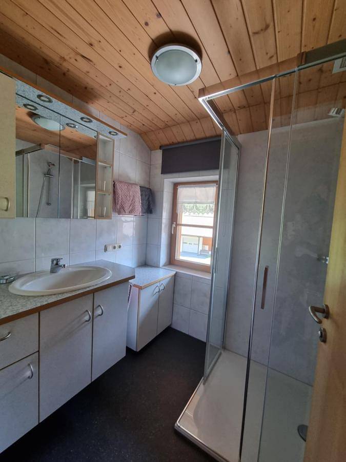 Gîte pour 5 personnes, avec jardin et vue à Schoppernau - 4