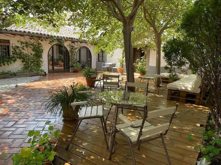 Casa rural para 14 personas, con Balcón y Terraza además de Jardín y Piscina para niños en Olías del Rey