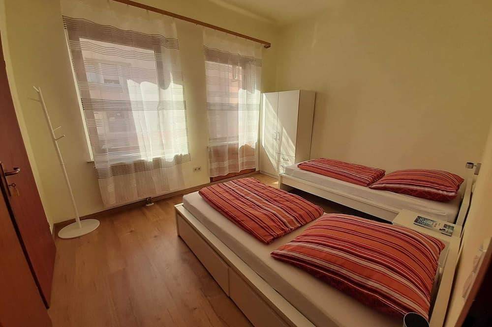 Ganze Wohnung, Ferienwohnung Nedingblick in Hauenstein, Landkreis Südwestpfalz