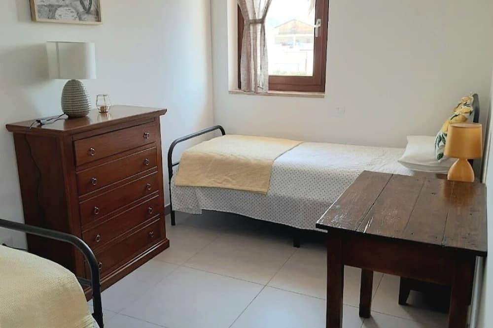 Prestigious villa 5 minutes walking to the sea in Francavilla al Mare, Provincia de Chieti
