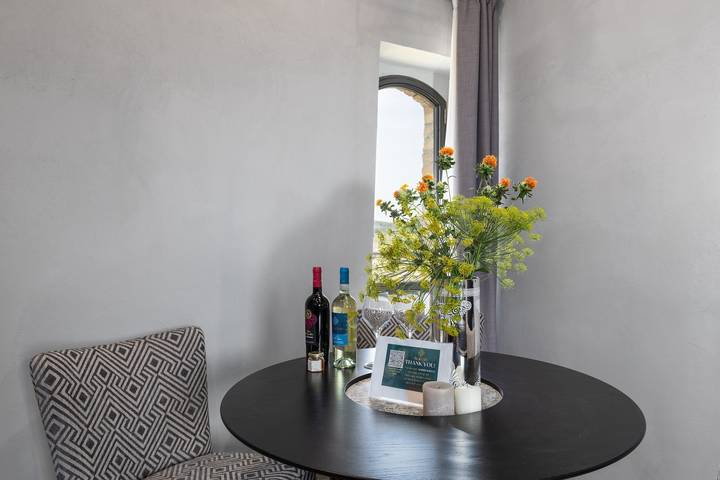 Geheel appartement, Vakantieappartement "Suite Fattoressa" met gedeeld zwembad en wifi in San Gimignano, Provincie Siena