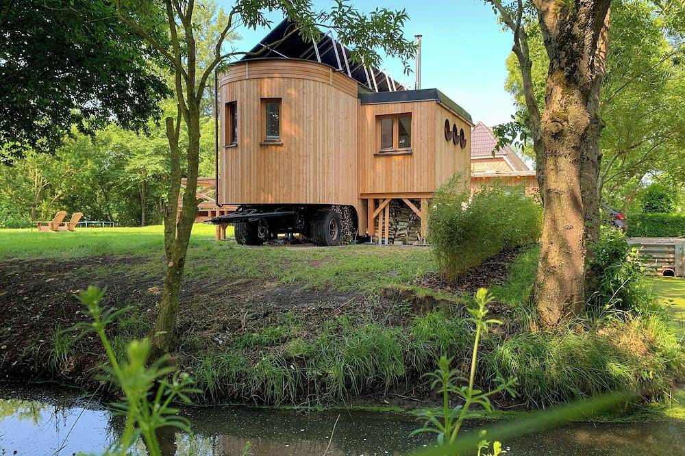 Autarkes Tiny House in den Salzwiesen Eiderstedts in Poppenbüll, Eiderstedt