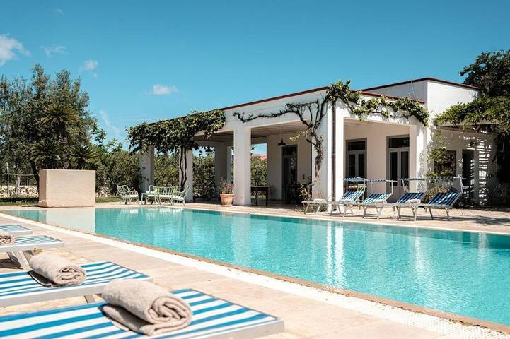 Agriturismo voor 14 personen, met tuin en terras, met huisdier in Monopoli