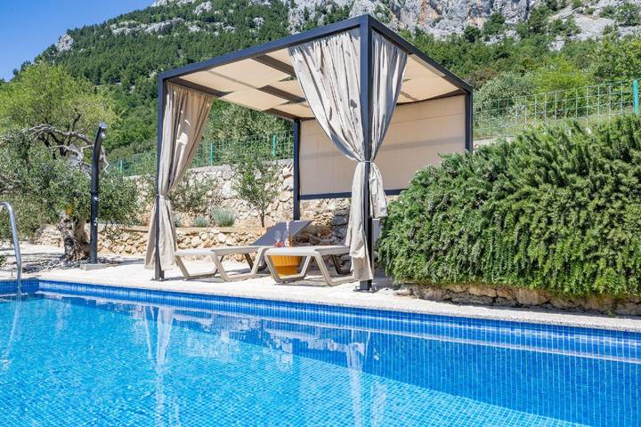 Ferienhaus für 2 Personen, mit Terrasse und Garten sowie Pool an der Makarska Riviera - 2