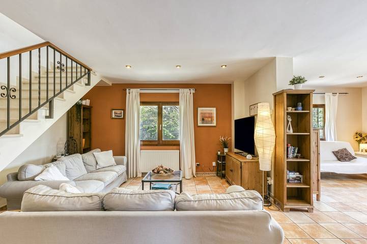 Fantastique villa familiale près de la plage avec piscine privée, jardin, terrasses, balcon, climatisation et Wi-Fi in Torroella de Montgrí, Costa Brava