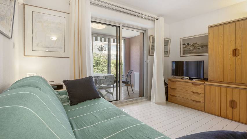Gîte pour 4 personnes, avec piscine et terrasse dans Plage Richelieu - 2