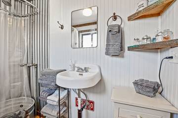 Vacation Home for 2 Guests in Flagstaff, Grand Canyon National Park, Picture 4