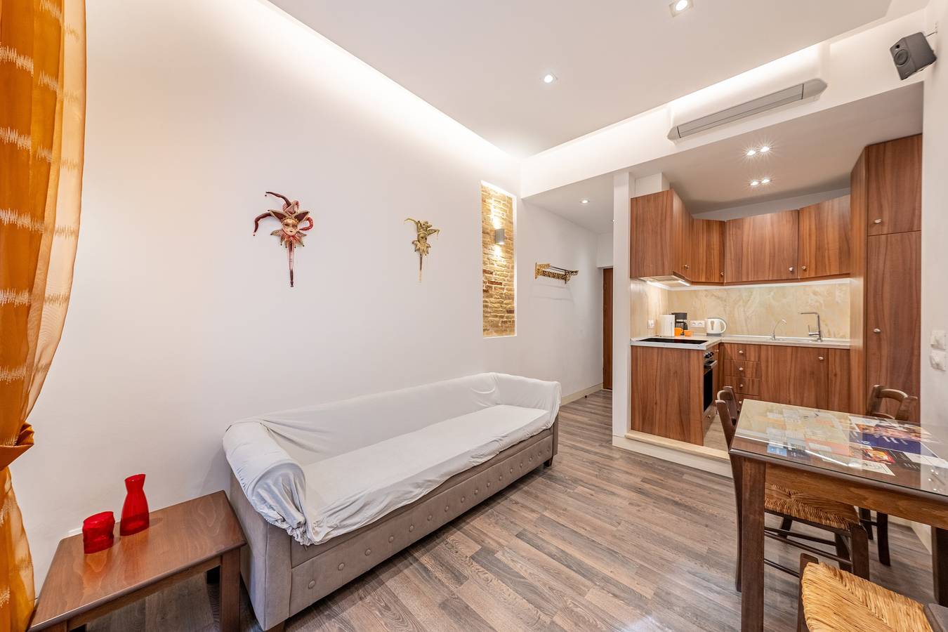 Entire apartment, Apartment 'Wonderful Impressive' with Wi-Fi and Air Conditioning in Corfu (city), Corfu