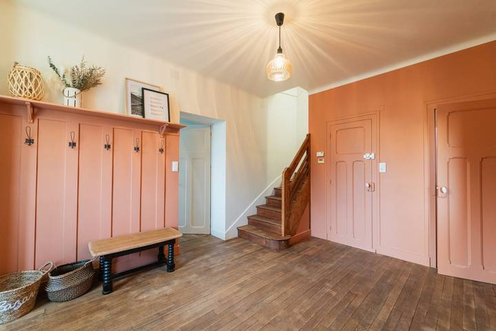 Gîte pour 13 personnes, avec jardin à Chasseneuil-du-Poitou - 3