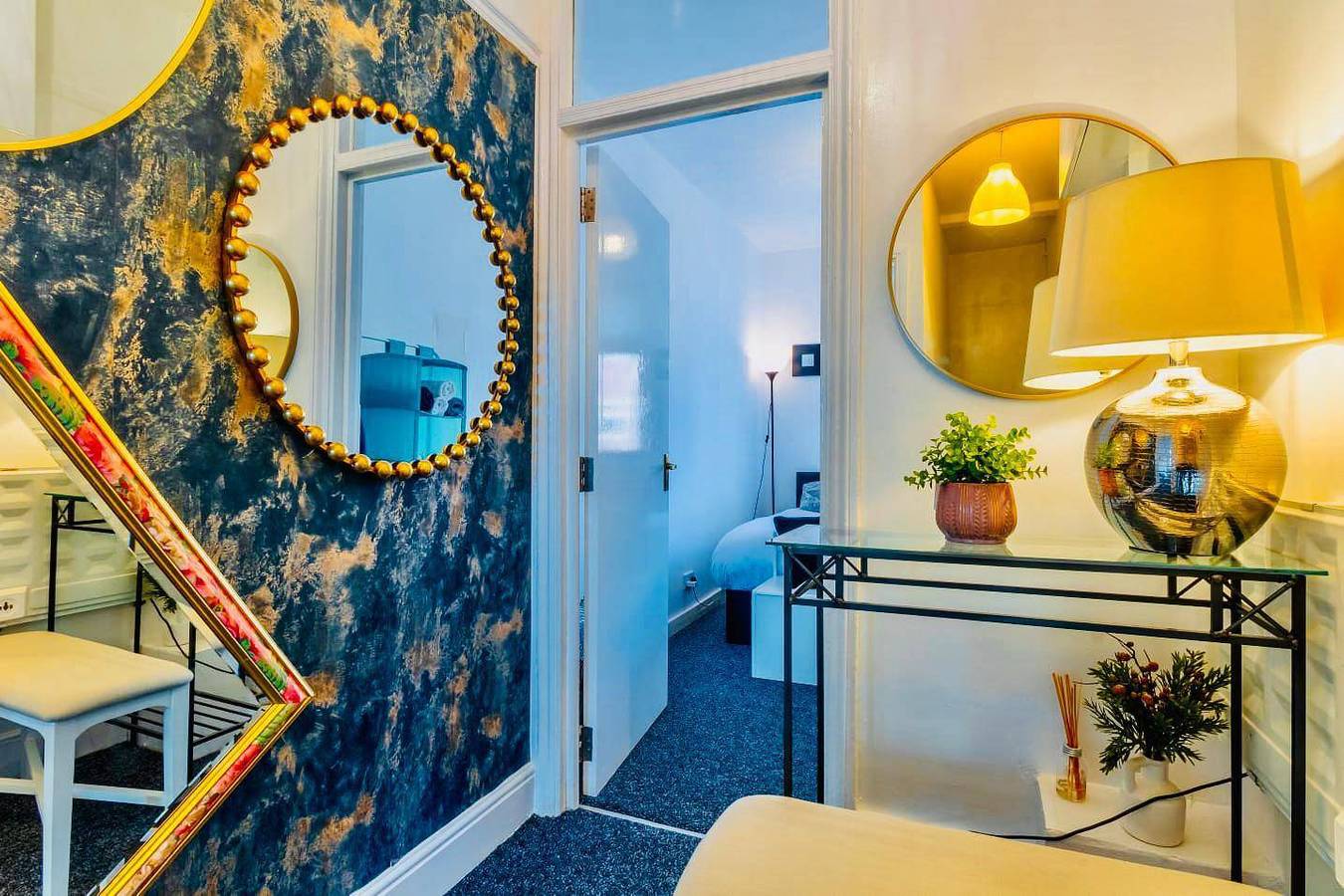 Entire vacation apartment, Rayleigh Retreat-Spacious Family 3 Bed Apartment in Rayleigh, Essex