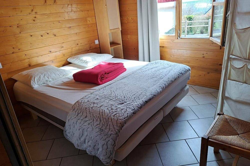 Chalet Salers **** bio climatique de 5 à 7 places in Saint-Flour, Région de Saint-Flour