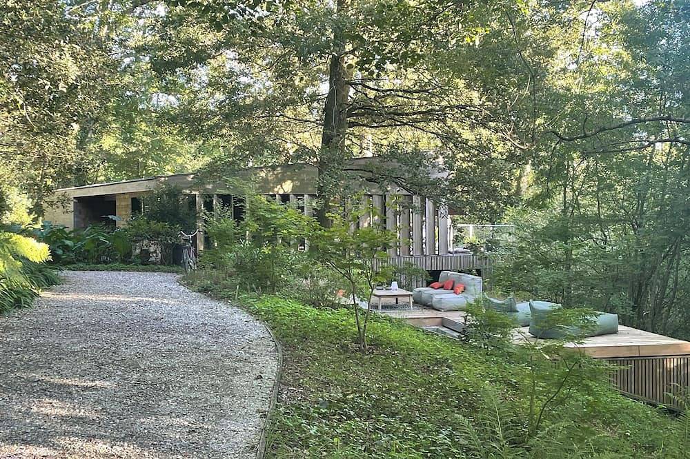 Villa / maison bois en forêt / Plages à 5km - clim - 8 personnes / Bassin spa in Soustons, Côte d’Argent