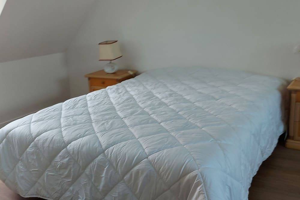 Maison individuelle calme avec grand jardin  à 10mn des halles de Milly La Forêt in Milly-la-Forêt, Parc naturel régional du Gâtinais français