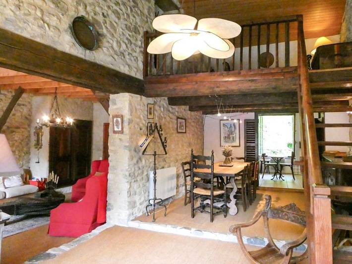 Location de vacances pour 7 personnes, avec Terrasse et Vue à Châtillon-en-Diois